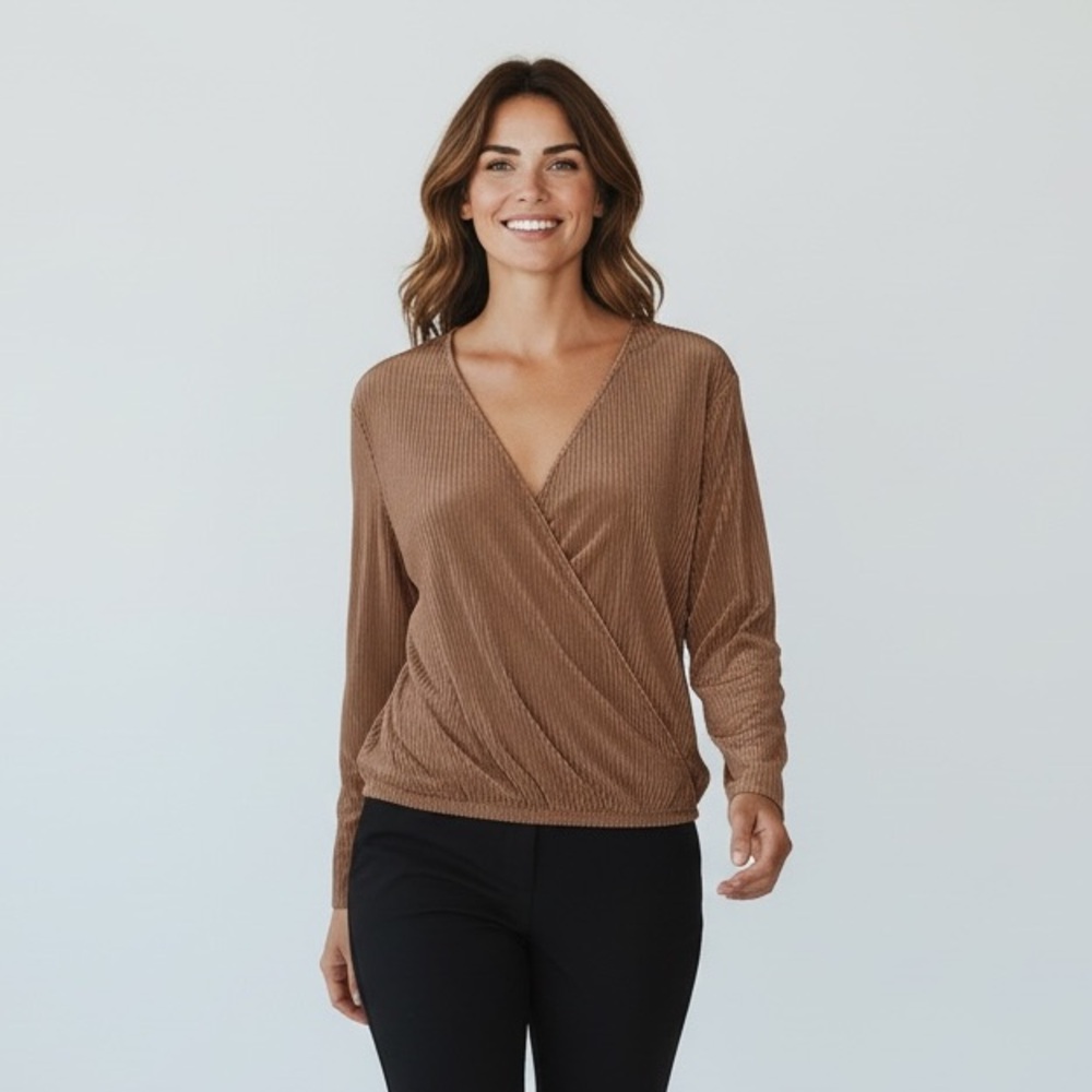 CUPSHE - NWT - SIZE LARGE -‎ BRONZE / ROSE GOLD FAUX WRAP SLINKY BLOUSE TOP B15
